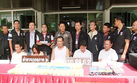 Police announce the arrest of a large ya ba gang.